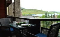 Chairway to Heaven - family friendly luxury condo ski in/out, mountain views - Mountain view