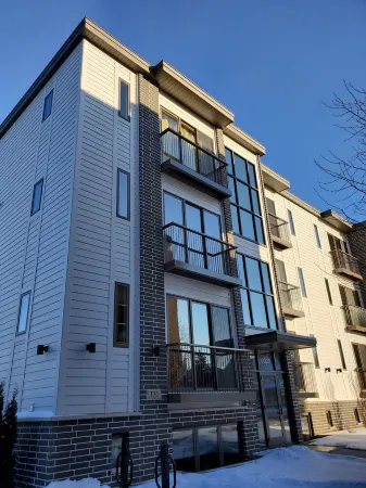 Capri 107 Downtown Traverse City