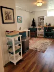 Beautifully furnished, spacious, comfortable. 1 block to campus.