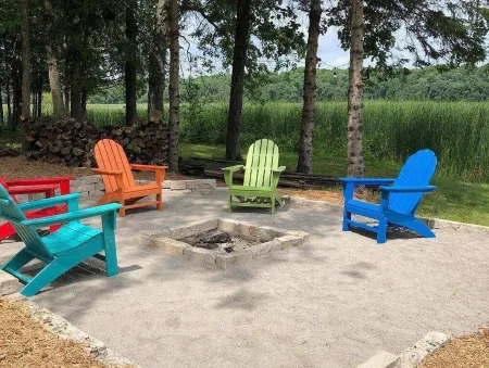 Private Beach, Beautiful Lake Home, Fishing, Recreation - Everything You Need!