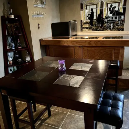 3BR/2BA Beauty near TBK sports complex. Right off I74, close to everything!