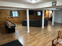 Spacious, family and pet friendly getaway in the White Mountains.