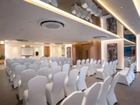 Park Inn & Suites by Radisson Bengaluru Yelahanka Hotels in Bengaluru