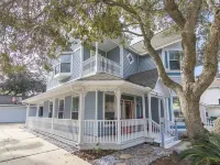 Quiet Cottage; Close to Beach, Pool & Shopping - Jacuzzi