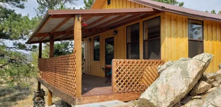 Remote Peaceful Cabin,  Great Wildlife Viewing, Hunting and Fishing Close by