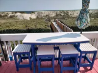FANTASTIC OCEANFRONT ENCLAVE ON OAK ISLAND with DIRECT BEACH ACCESS