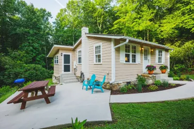 Rustic cabin at Dupont Forest