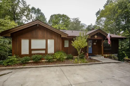 Resort Neighborhood - Walk to Pool, Tennis, Golf, Trails, Lake, & Restaurants - Gym