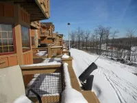 7 Springs - Luxury Southwind Ski-in Ski-Out Mountain Townhouse