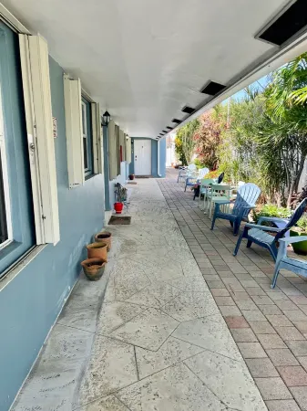 Two Bedroom Retreat Near Deerfield Beach Pier Отели рядом с достопримечательностью «Парк Дирфилд Айленд»