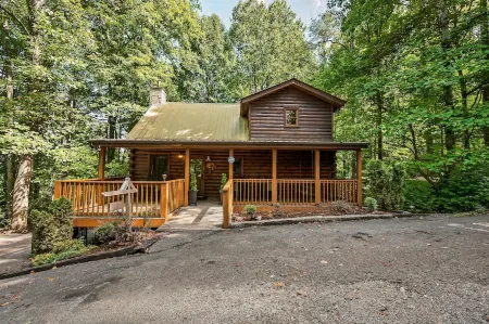 🍁 BTS special!  🌲 hot tub 🍁 game room, 3 lvls ⭐️