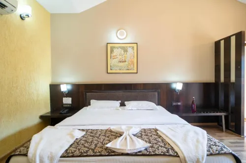 Aveeno Resort Near Calangute and Baga - Vila