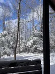 Whitewater Country with Hot Tub, Free WiFi & Indoor Wood Burning Fireplace!