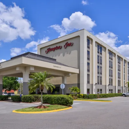 Hampton Inn Closest to Universal Orlando Отели рядом с достопримечательностью «Юниверсал Студиос Флорида»