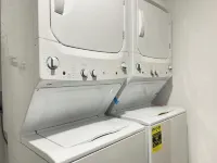 This is THE ONE! 3Br 2Ba+Pool, 10 Min to anywhere! Hotels in Port Orange