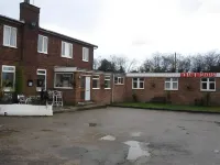 Chris's Motel Hoteles en Wycombe