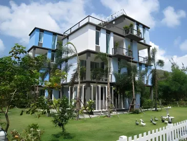 White@Sea Resort