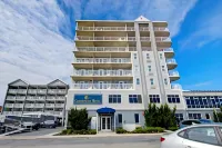 Commander Hotel & Suites - Meerblick