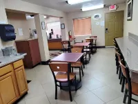 FairBridge Inn & Suites McDonough Hotels in McDonough