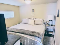 Tiny Home Colorado River View/Near Quartzsite