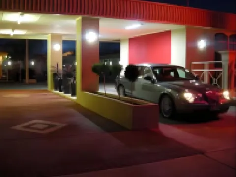 데저트 샌드 모터 인 브로큰 힐