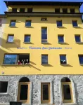 Bed&Bike Tremola San Gottardo Hotels near Glacier Express