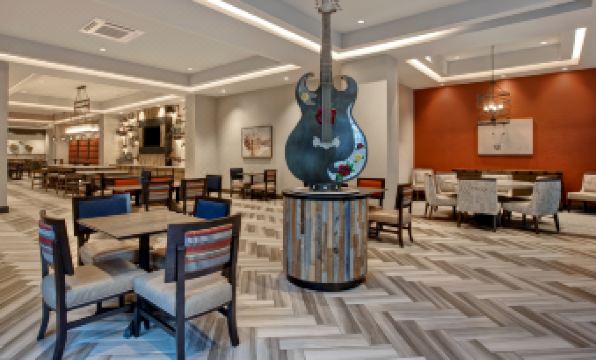 Hampton Inn & Suites San Antonio Riverwalk