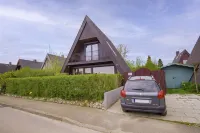 Close to the beach: a great vacation home for the whole family Hotels in Schwedeneck