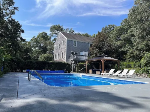 Pool, Large 4+ Bedroom, Lots of Room with Private Yard