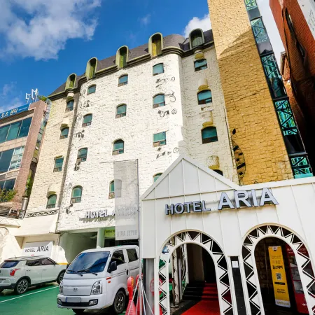 Songtan Hotel Aria Отели рядом с достопримечательностью «Авиа База Осен»