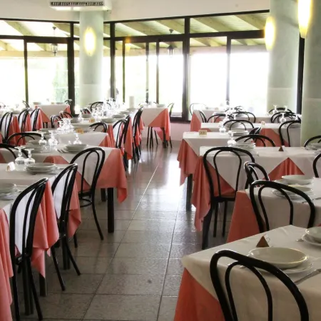 Hotel Marinella - Private Free Parking - Grotticelle Beach 200 m