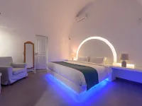 Nikolas Hotel โรงแรมใกล้หาดโมโนลีธอส