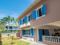 Hospedaria Conceitual Hotels near Canajure Beach