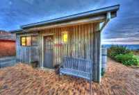Stanley Village Waterfront Accommodation Hotels in Stanley