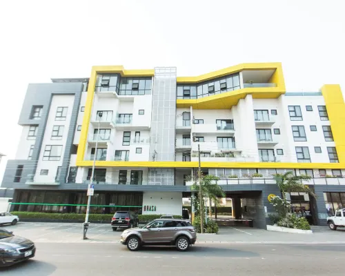 Accra Luxury Apartments at The Edge Hotels near Labadi