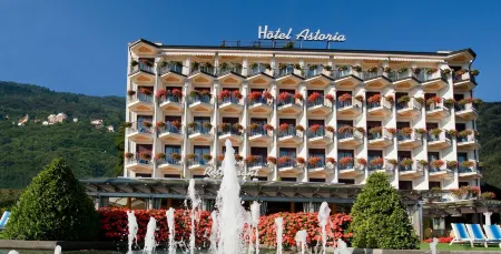 Hotel Astoria Отели в г. Монвалле