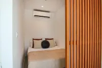 Phaedrus Living: Seaside Luxury Flat Harbour 109 Hotels in 