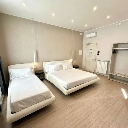 Cadorna Luxury Hotel