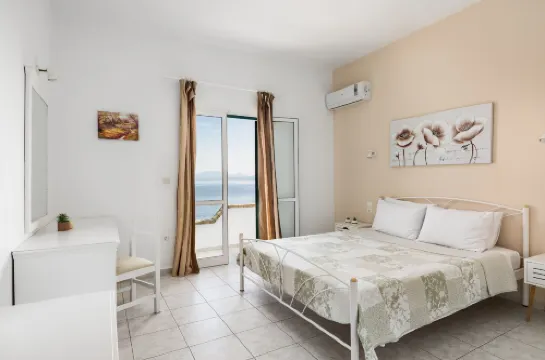 Four-Bedroom Villa Eleni by Konnect, with Private Pool & Stunning Seaview