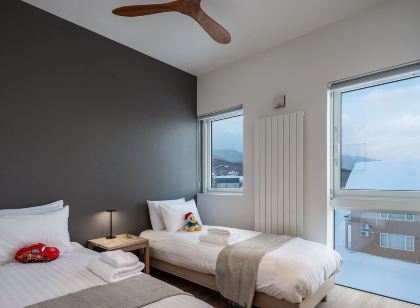 Ｈ２　Ｌｉｆｅ　カクプレイス