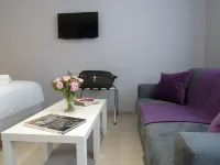Studios Albri Hotel dekat Legion Etrangere