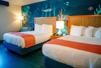 Castaway Bay by Cedar Point Resorts Hotels near Soda Pop's