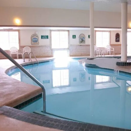 Baymont by Wyndham Mequon Milwaukee Area