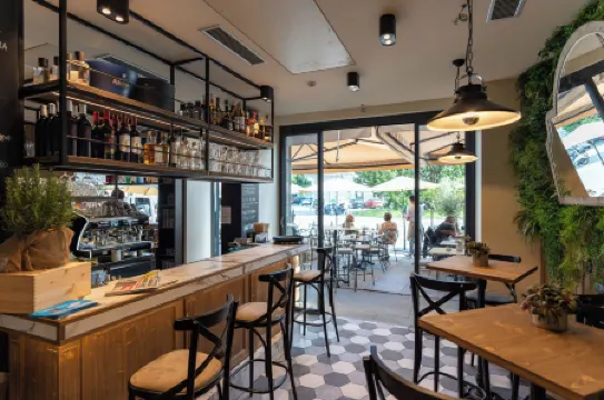 Seven Town House Boutique Hotel