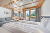 Hotel Nevada Отели в г. Замнаун