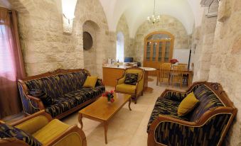 St. George’s Cathedral Pilgrim Guesthouse – Jerusalem