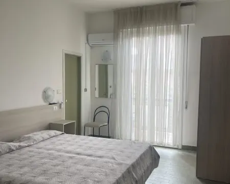 Leone Hotels in Viserbella