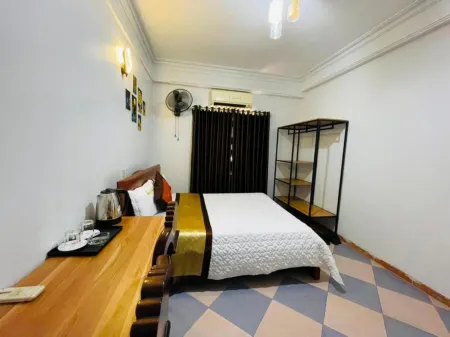 Thang Loi Hotel Отели в г. Quang Xuong District