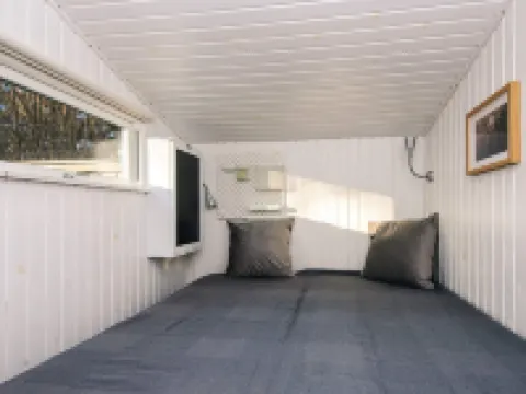 Peaceful Cabin Retreat in Ebeltoft