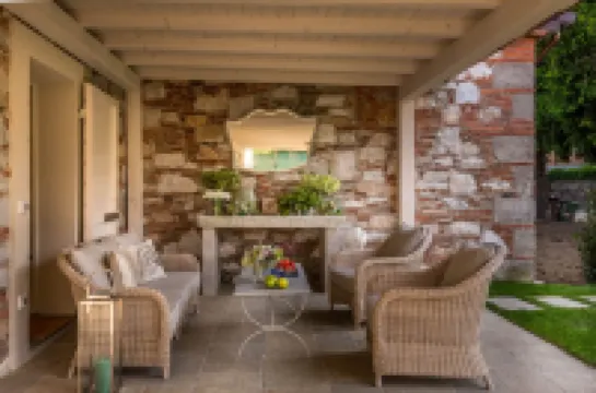 Egidio City Farmhouse